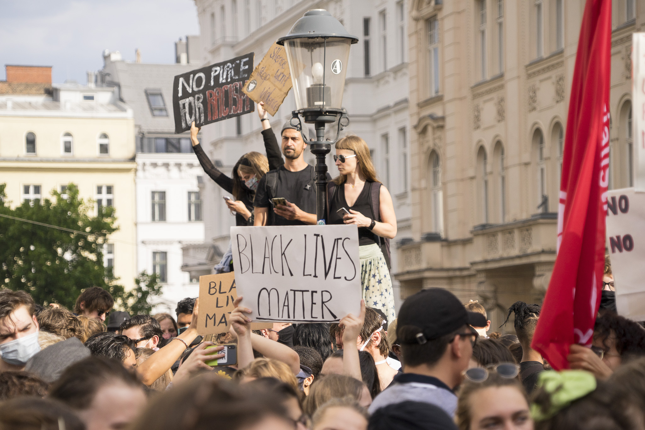 Nina Thiel_040620_Black-lives-matter_Vienna_07